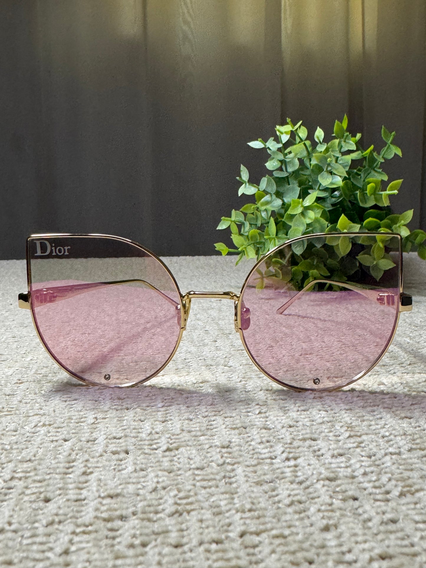 Dior Round Oversized Sunglasses – Pink Gradient Lens