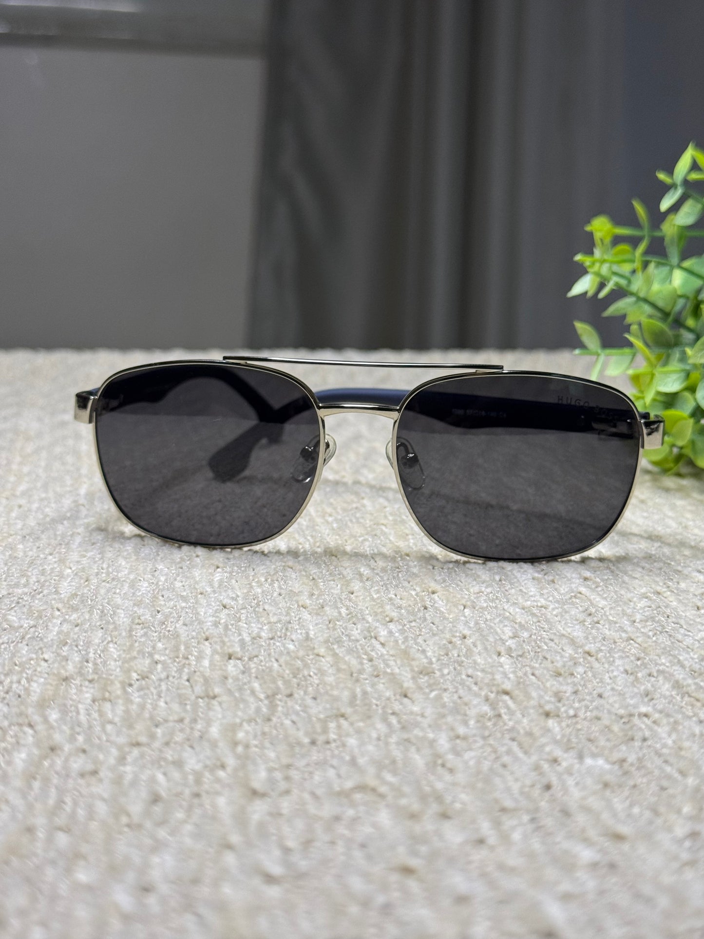 polarized HUGO BOSS sunglasses