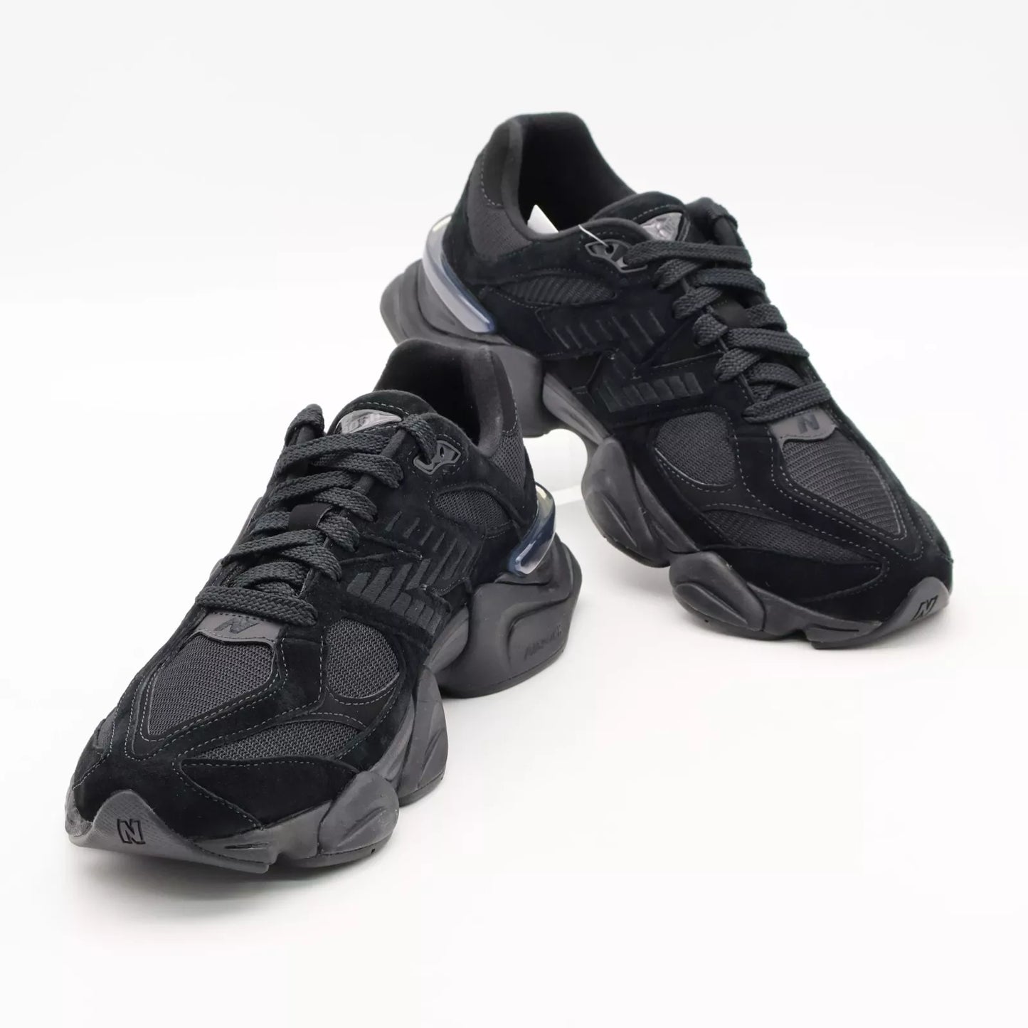 New Balance 9060 Triple Black