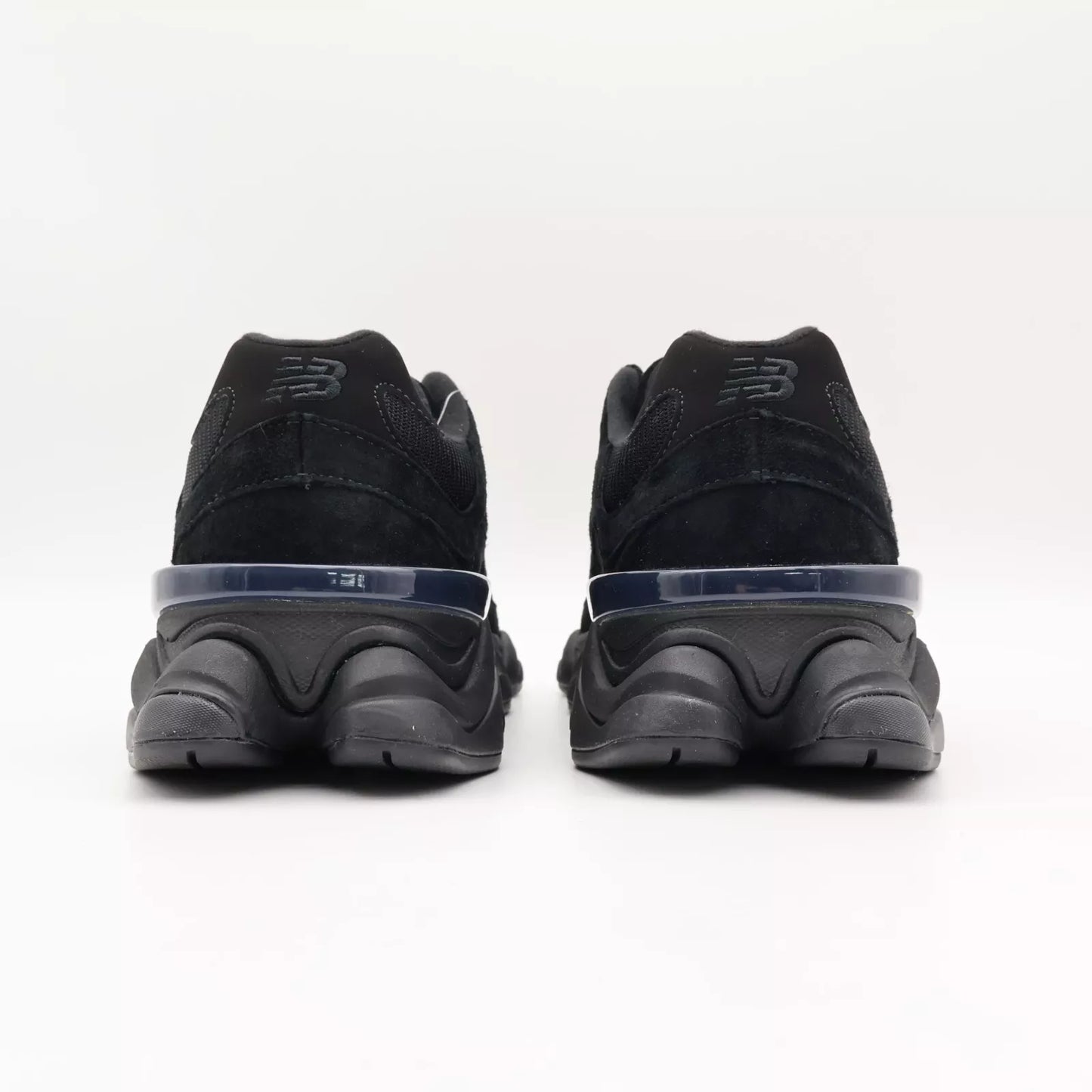 New Balance 9060 Triple Black