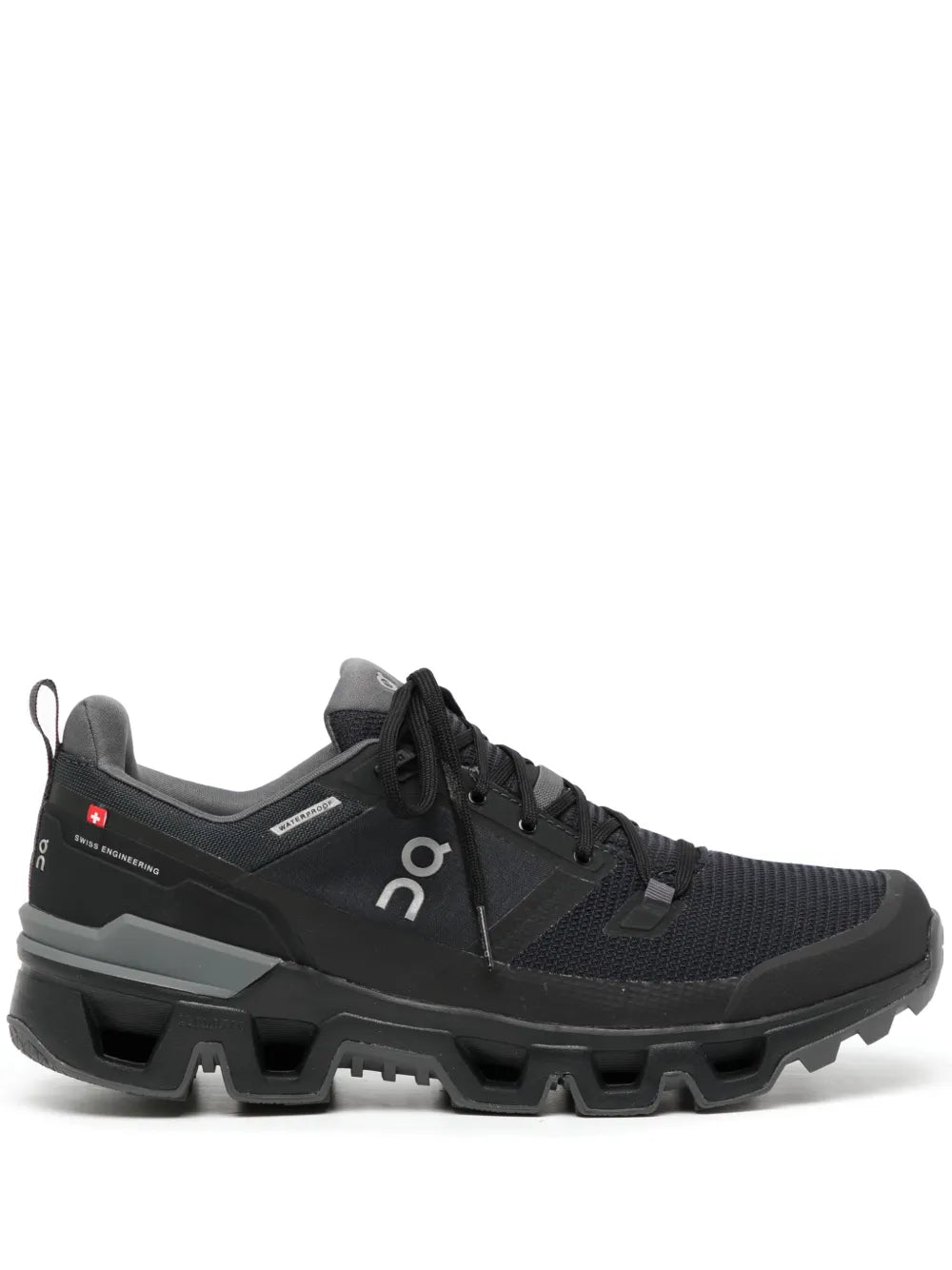 On Running Cloudwander Waterproof hiking