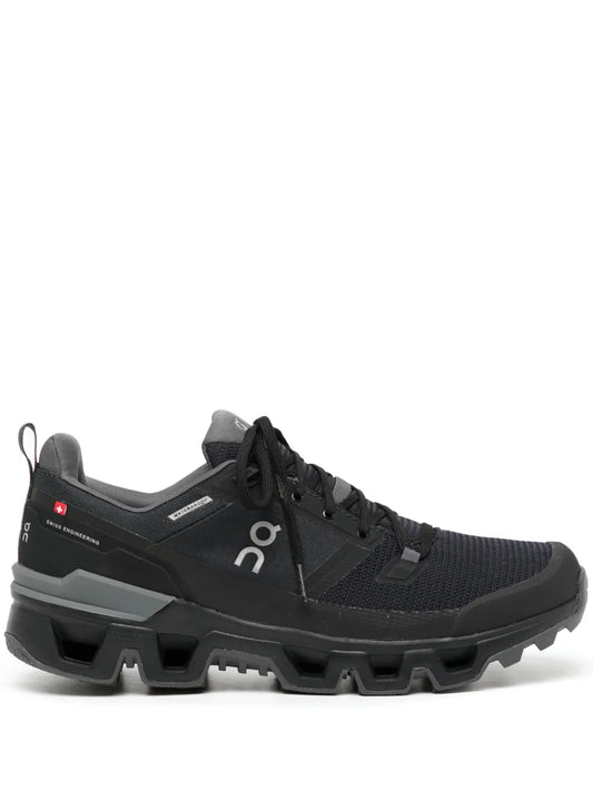 On Running Cloudwander Waterproof hiking