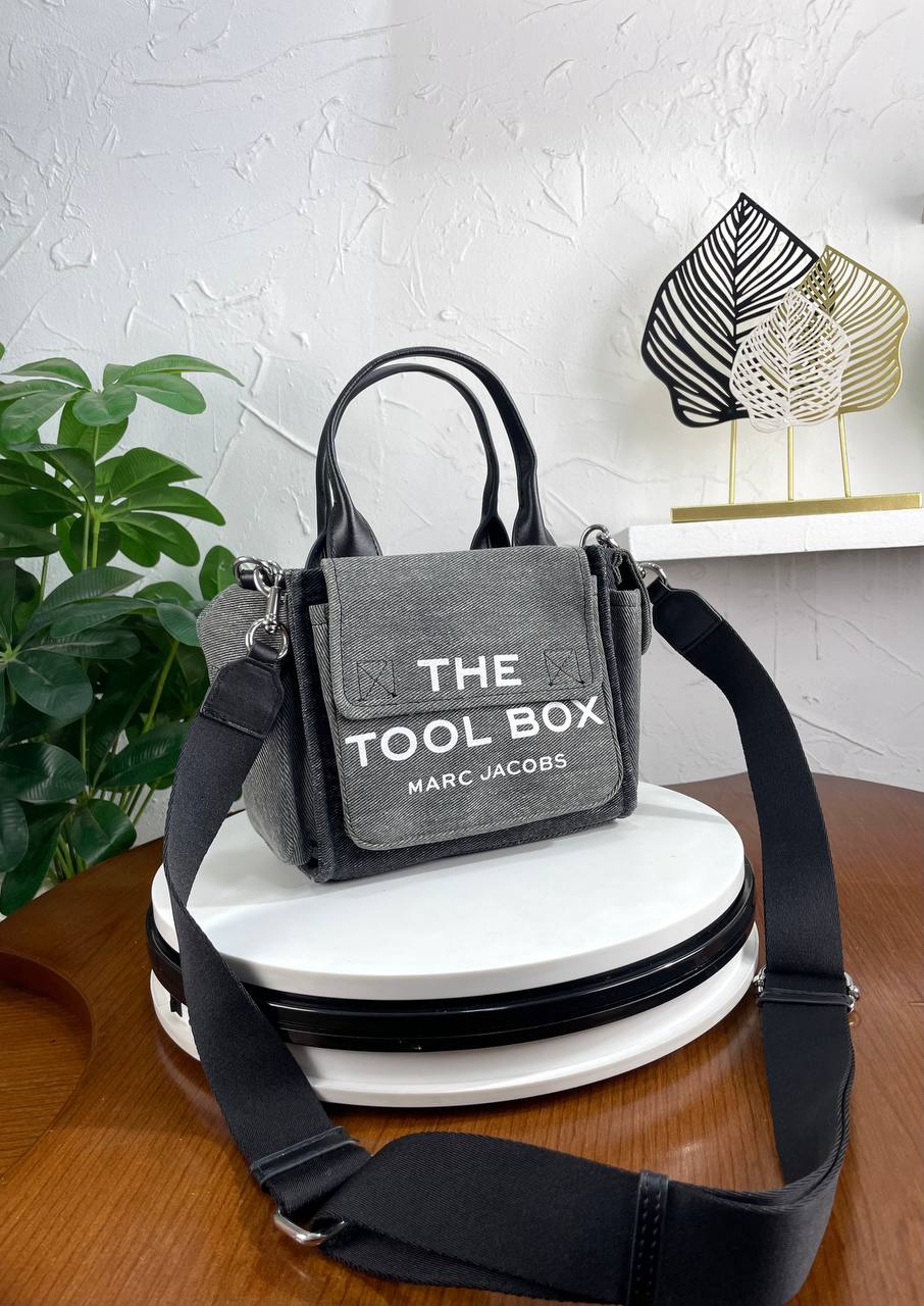 Marc Jacobs Women's The Cargo Bag