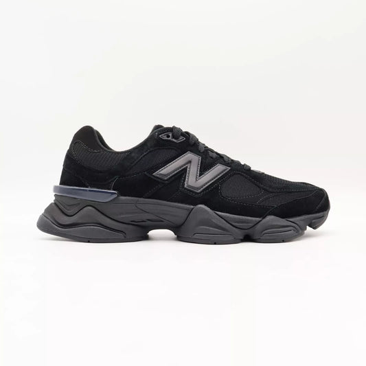 New Balance 9060 Triple Black